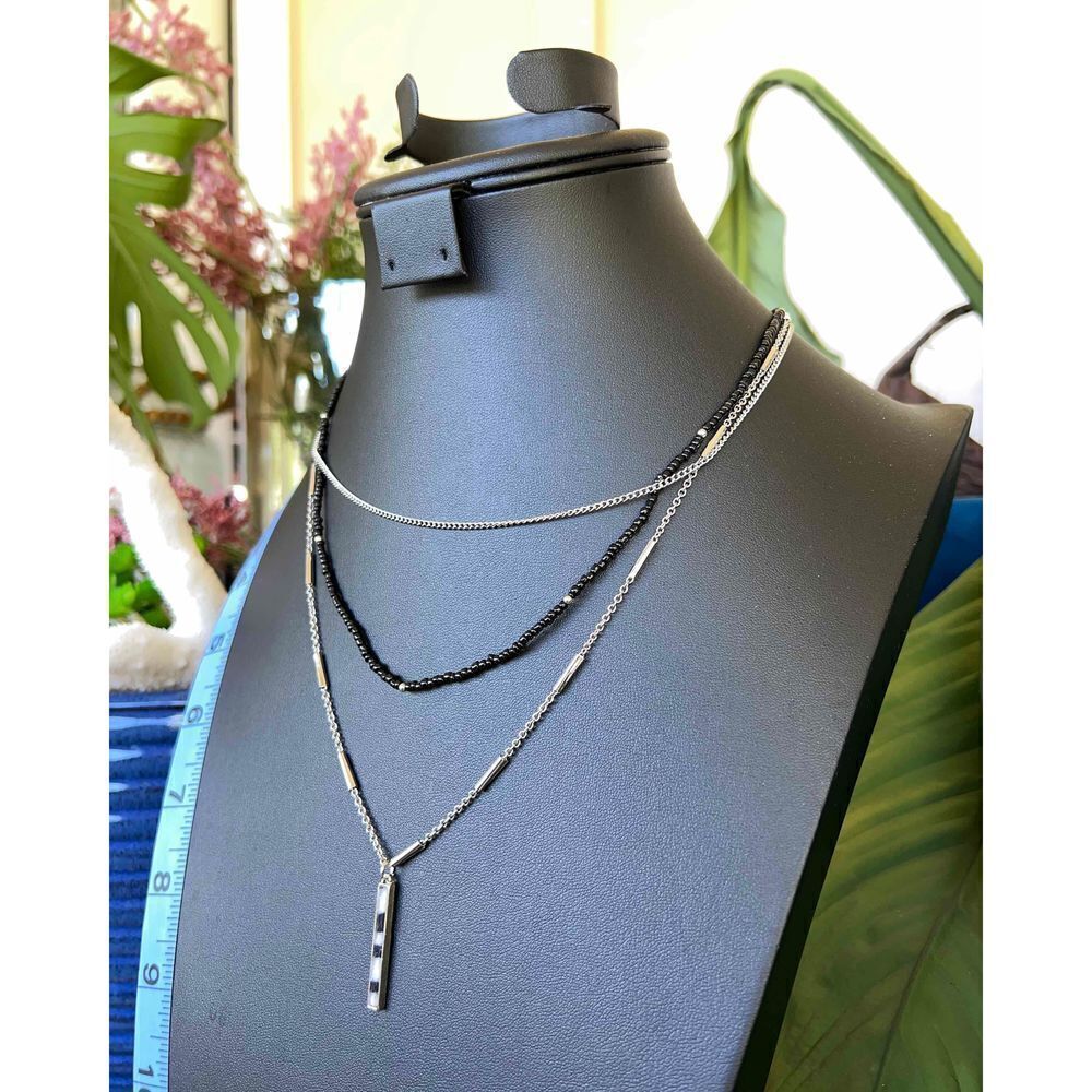 Ophelia Roe Necklace 16$